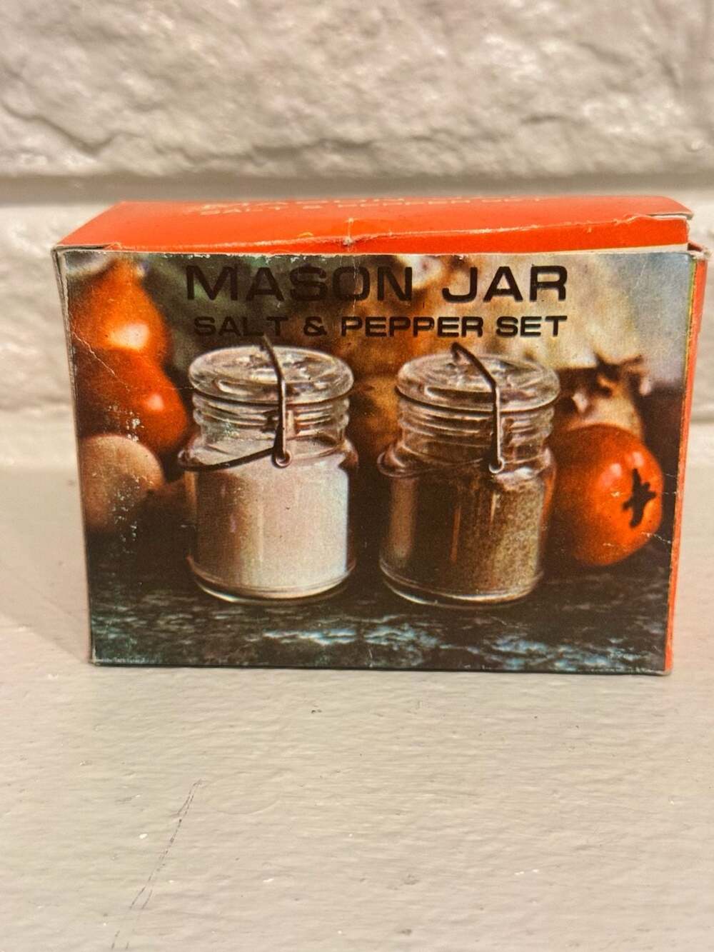 Vintage Plastic Mason Jar Salt & Pepper Shaker Set No. 2631 Made in Hong Kong